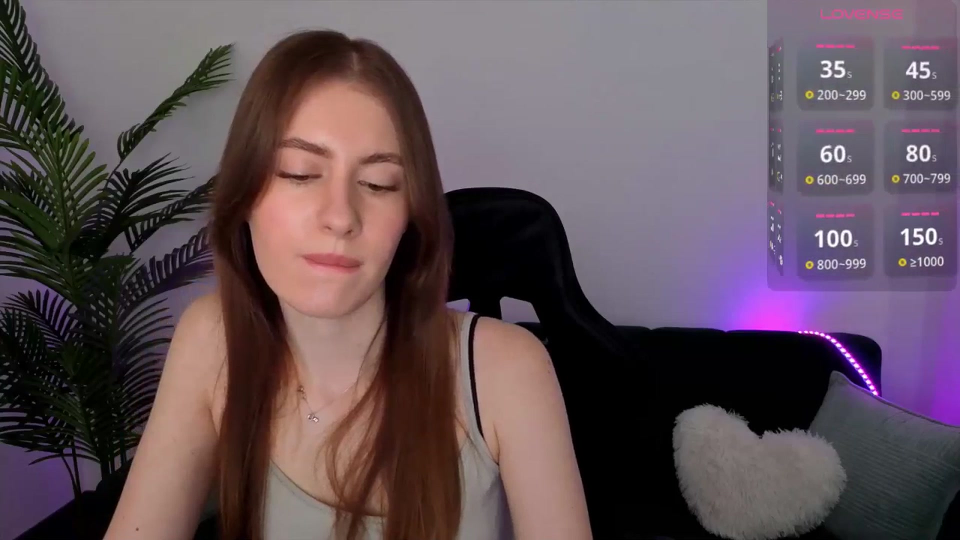 Gallery image thumbnail from Meliora's myfreecams stream on, 04/12/2026, 15:38 image 8 of 20