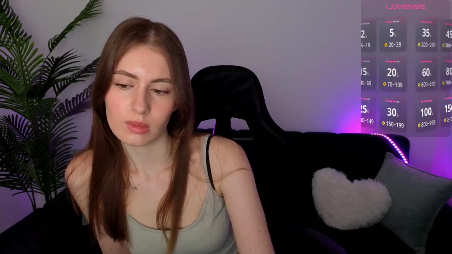 Gallery image thumbnail from Meliora's myfreecams stream on, 04/12/2026, 15:38 image 11 of 20