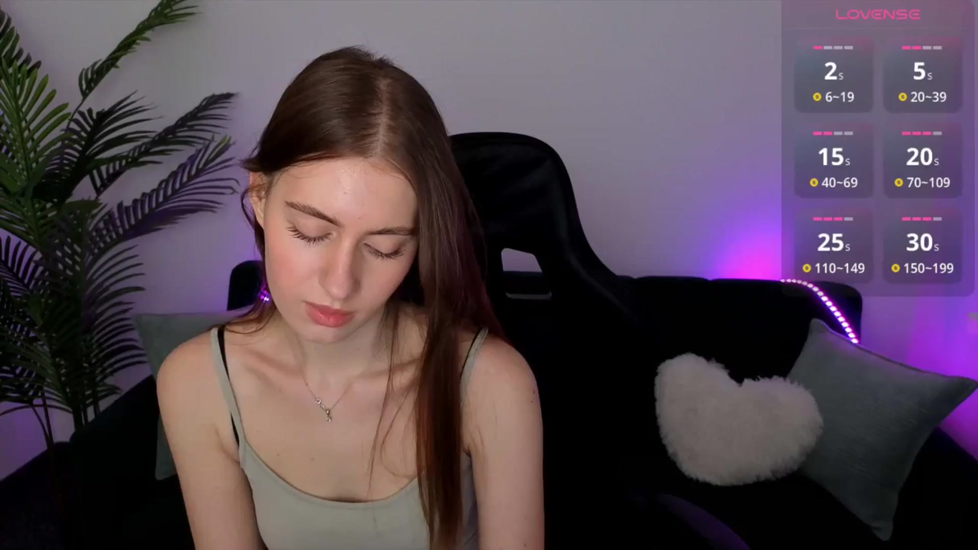 Gallery image thumbnail from Meliora's myfreecams stream on, 04/12/2026, 17:16 image 2 of 20