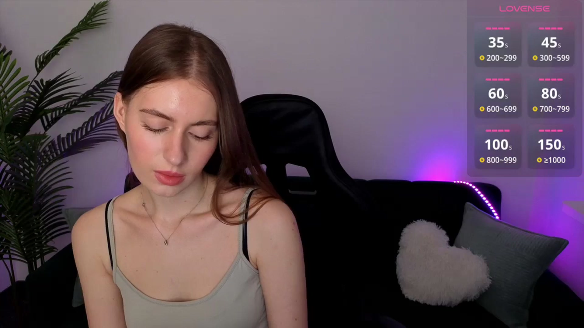 Gallery image thumbnail from Meliora's myfreecams stream on, 04/12/2026, 19:40 image 15 of 20