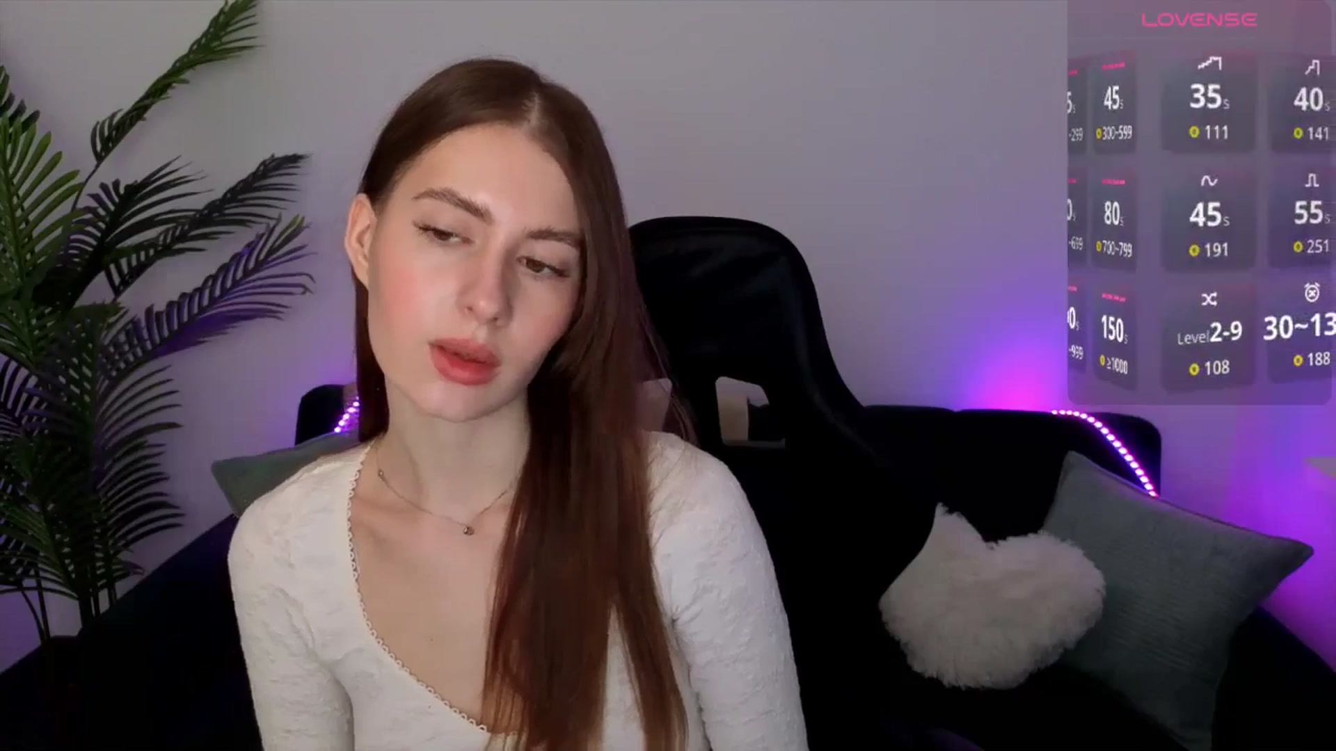 Gallery image thumbnail from Meliora's myfreecams stream on, 04/13/2026, 16:13 image 19 of 20