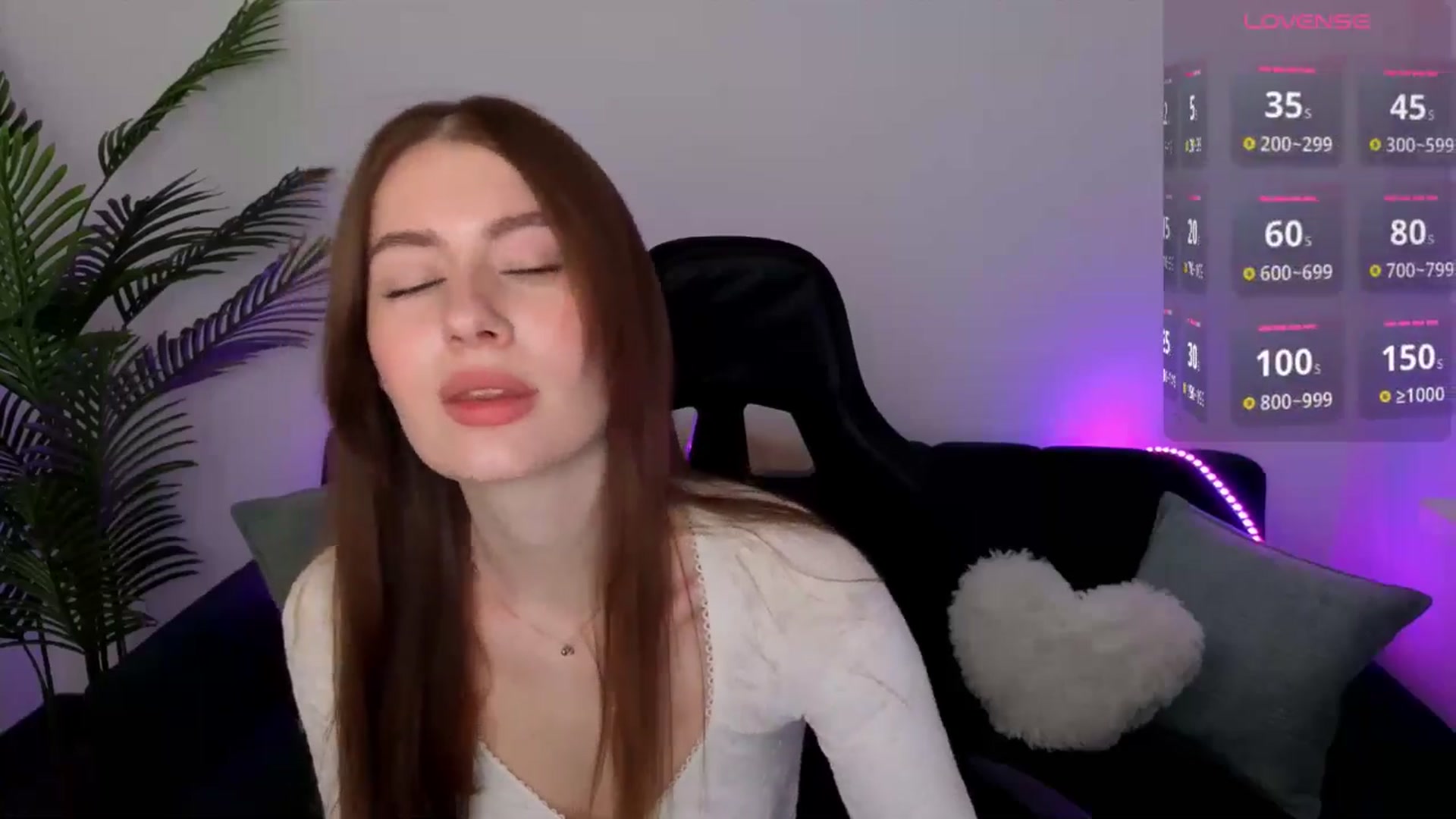Gallery image thumbnail from Meliora's myfreecams stream on, 04/13/2026, 16:13 image 10 of 20