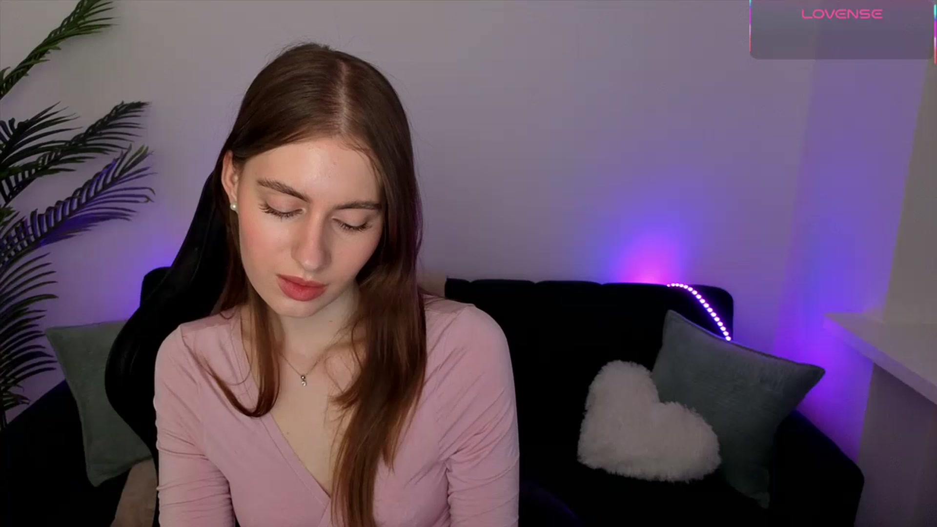 Gallery image thumbnail from Meliora's myfreecams stream on, 04/16/2026, 19:47 image 20 of 20