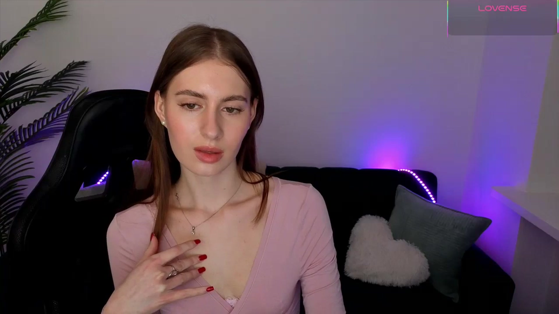 Gallery image thumbnail from Meliora's myfreecams stream on, 04/16/2026, 19:47 image 13 of 20