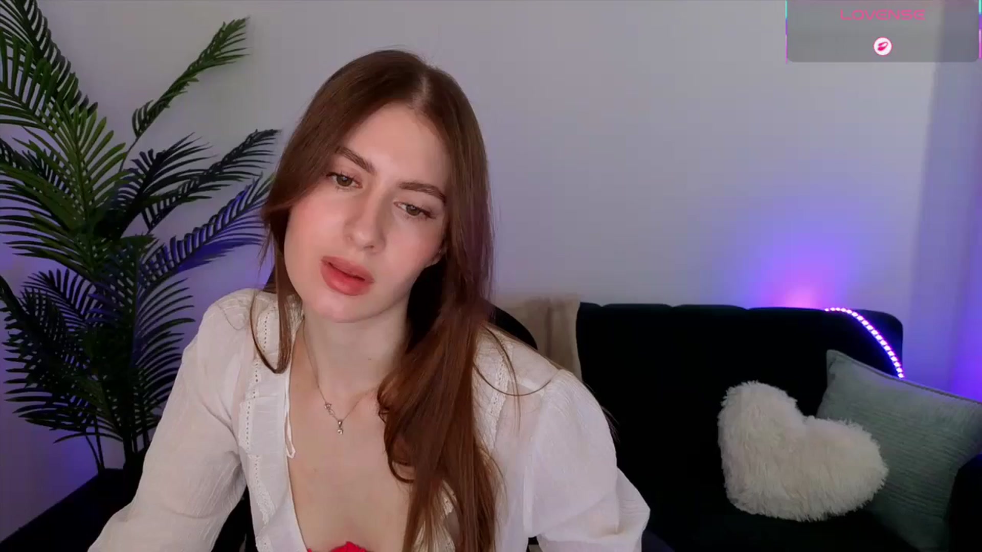 Gallery image thumbnail from Meliora's myfreecams stream on, 04/17/2026, 14:20 image 1 of 20