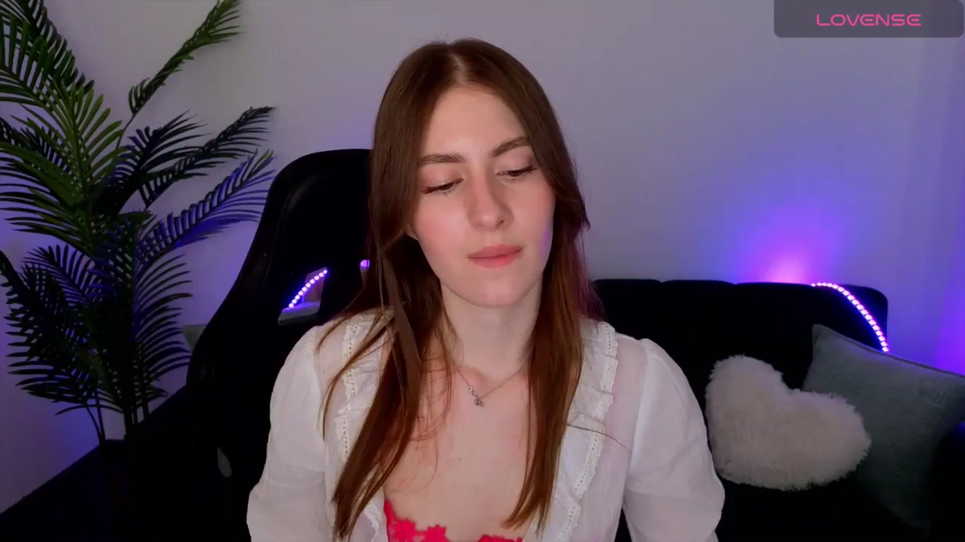 Gallery image thumbnail from Meliora's myfreecams stream on, 04/17/2026, 17:07 image 10 of 20