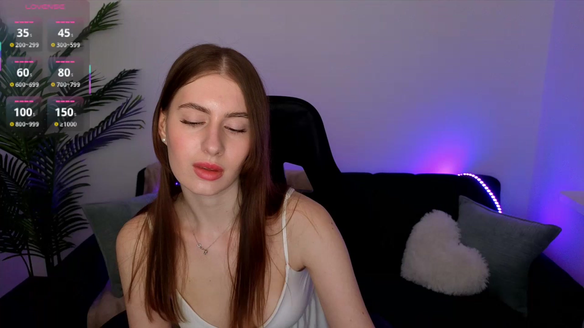 Gallery image thumbnail from Meliora's myfreecams stream on, 04/23/2026, 19:00 image 18 of 20
