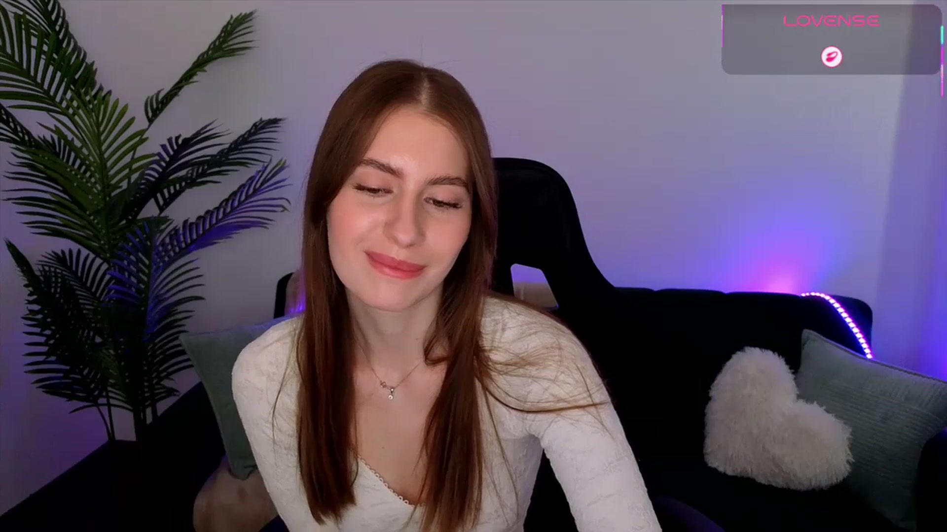 Gallery image thumbnail from Meliora's myfreecams stream on, 04/26/2026, 14:32 image 7 of 20