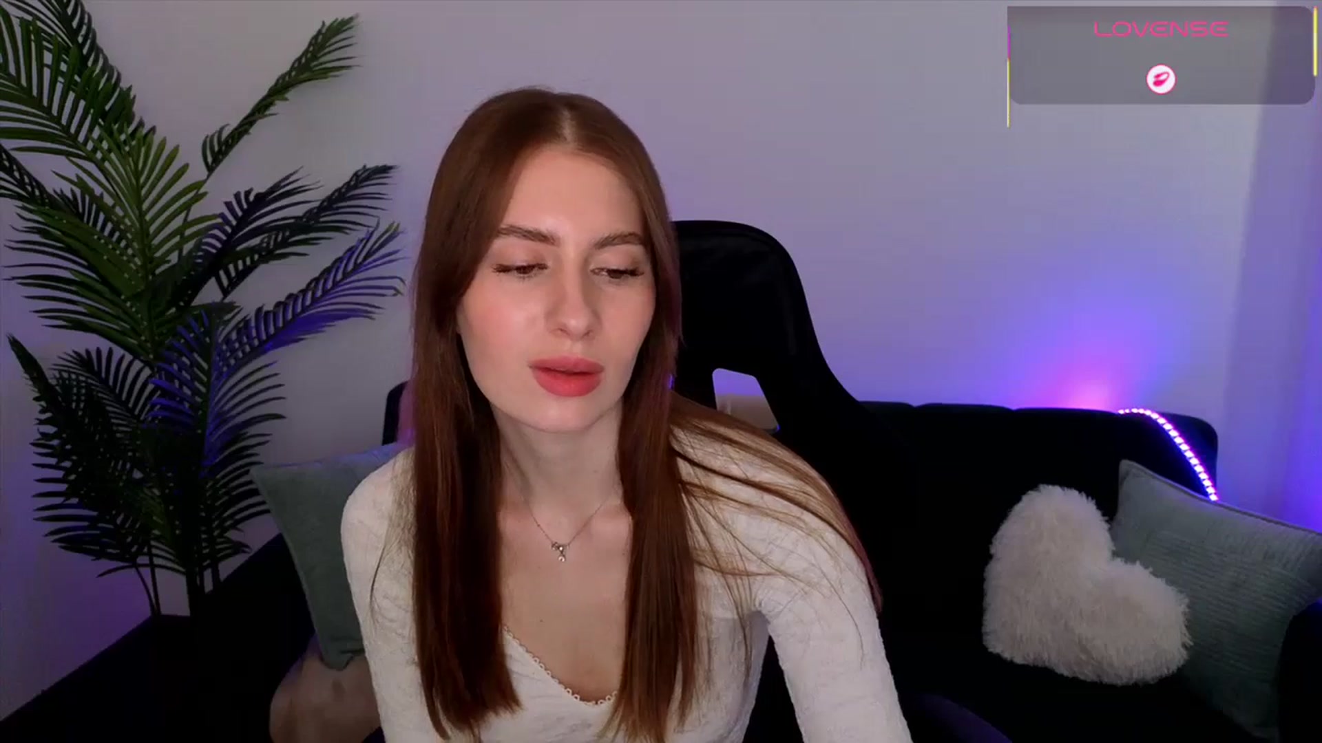 Gallery image thumbnail from Meliora's myfreecams stream on, 04/26/2026, 14:32 image 6 of 20