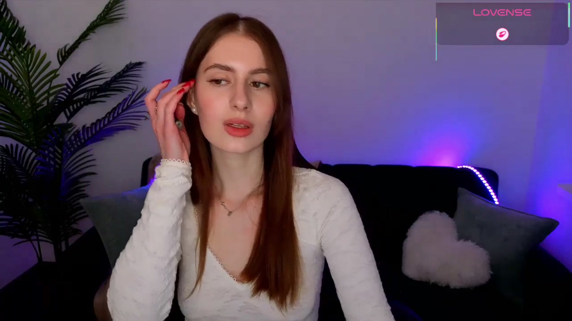 Gallery image thumbnail from Meliora's myfreecams stream on, 04/26/2026, 18:49 image 2 of 20