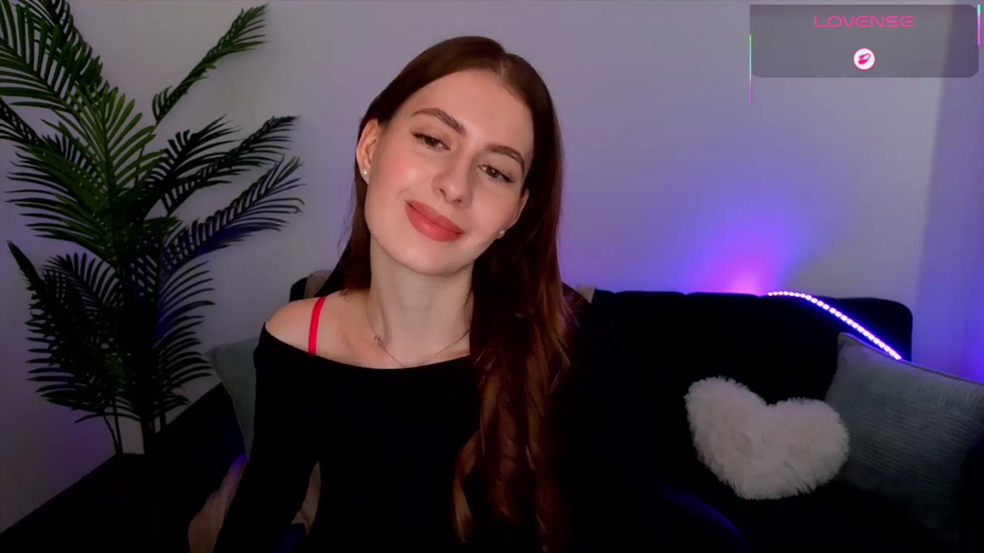 Gallery image thumbnail from Meliora's myfreecams stream on, 04/27/2026, 16:13 image 5 of 20