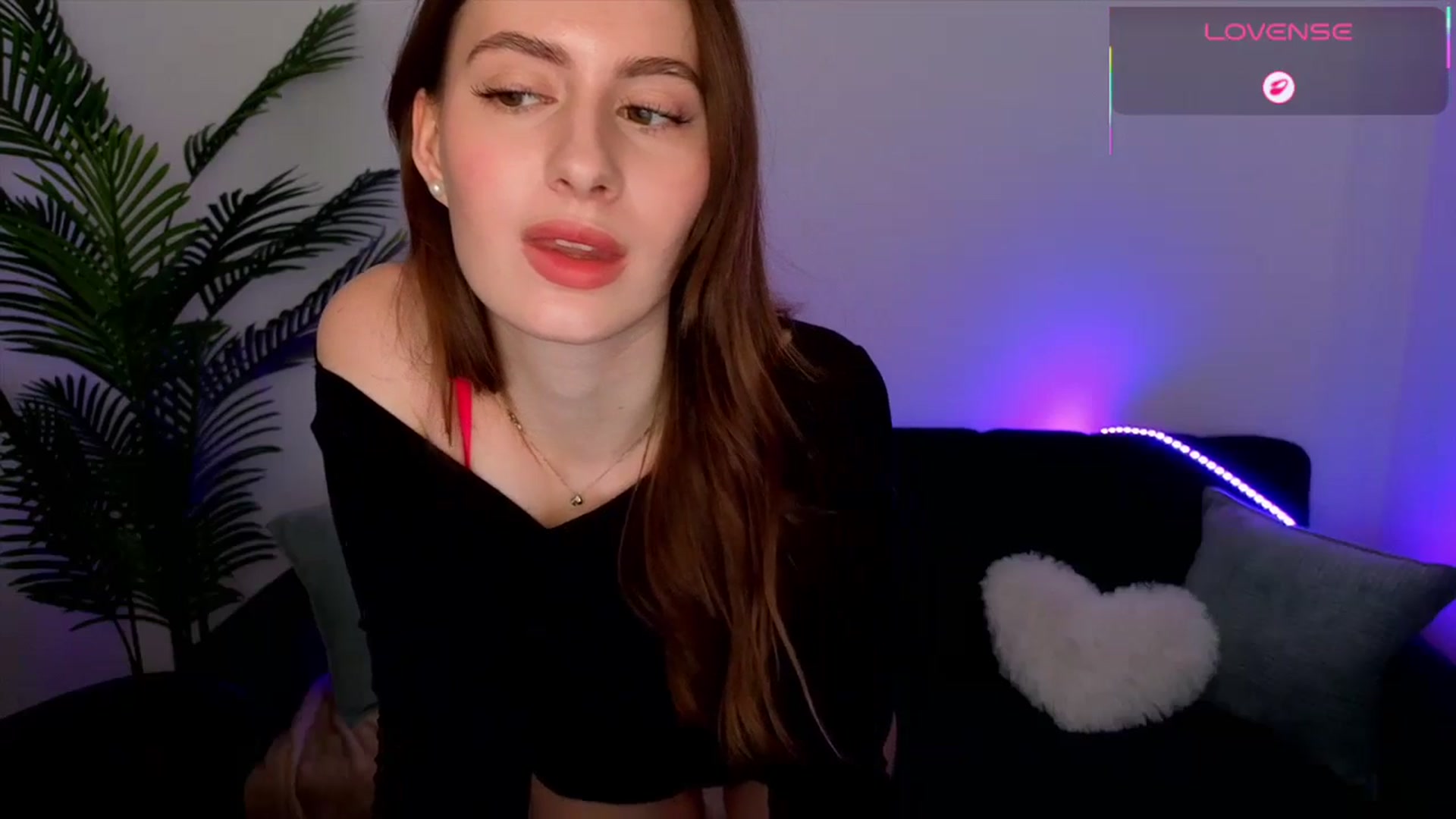 Gallery image thumbnail from Meliora's myfreecams stream on, 04/27/2026, 16:13 image 20 of 20