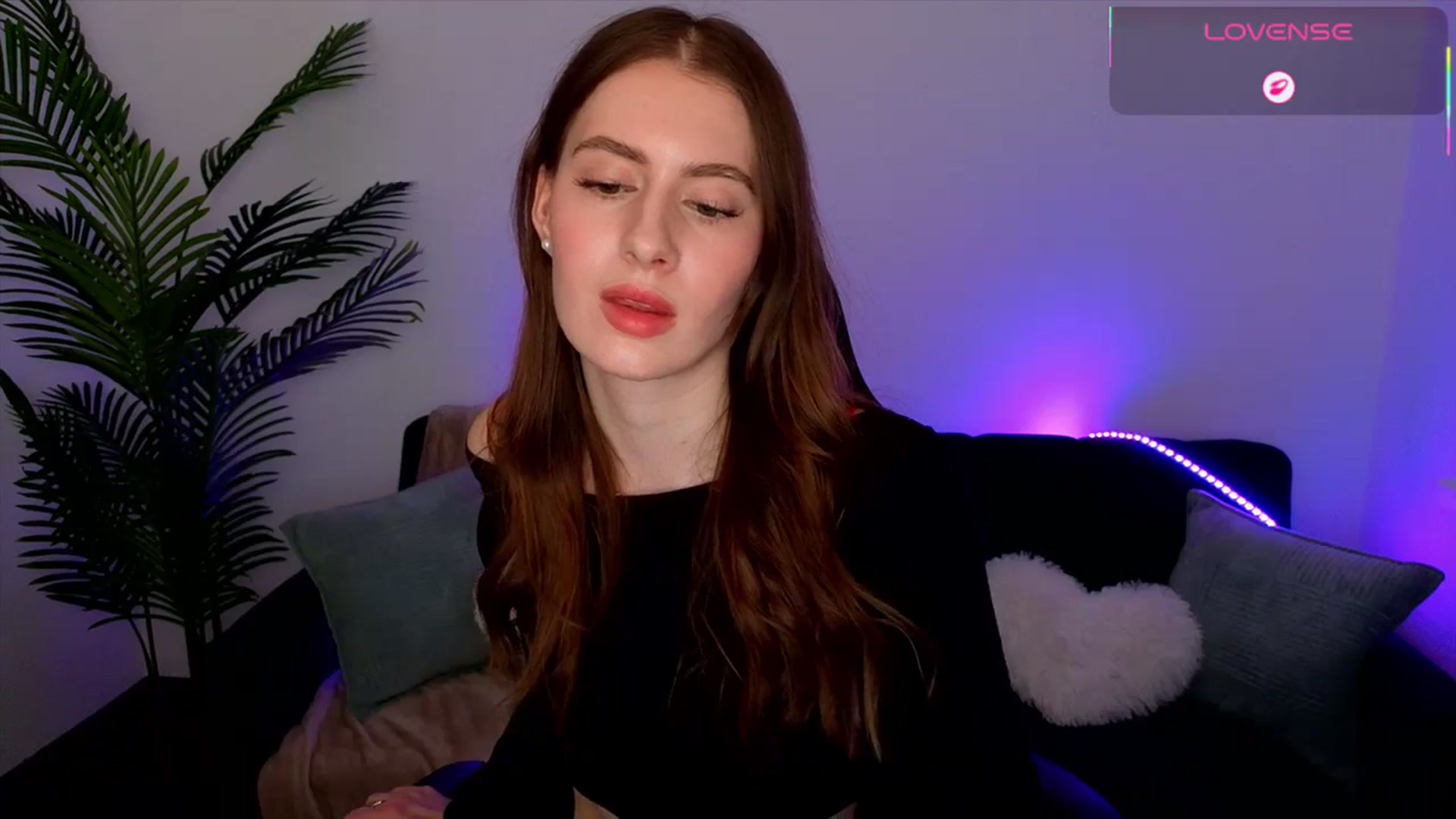 Gallery image thumbnail from Meliora's myfreecams stream on, 04/27/2026, 17:02 image 20 of 20