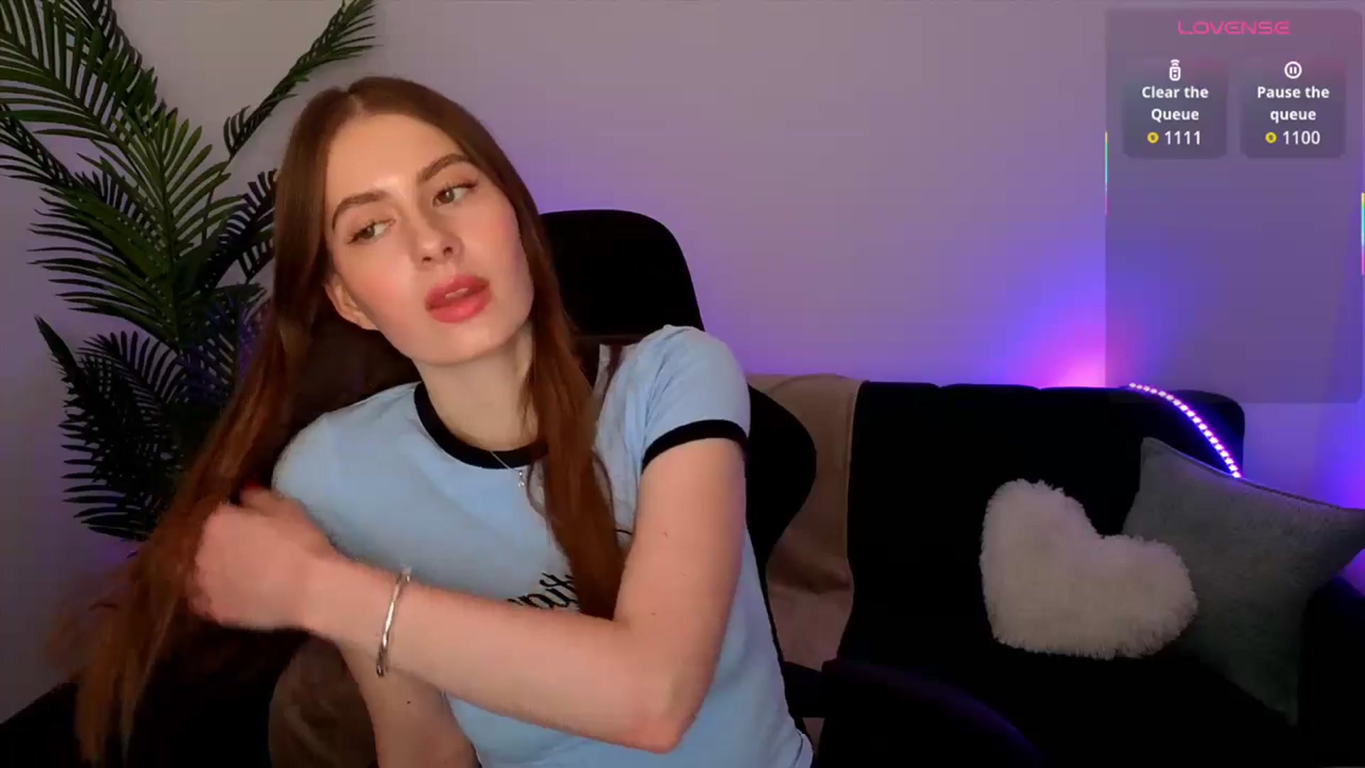 Gallery image thumbnail from Meliora's myfreecams stream on, 04/29/2026, 18:36 image 4 of 20