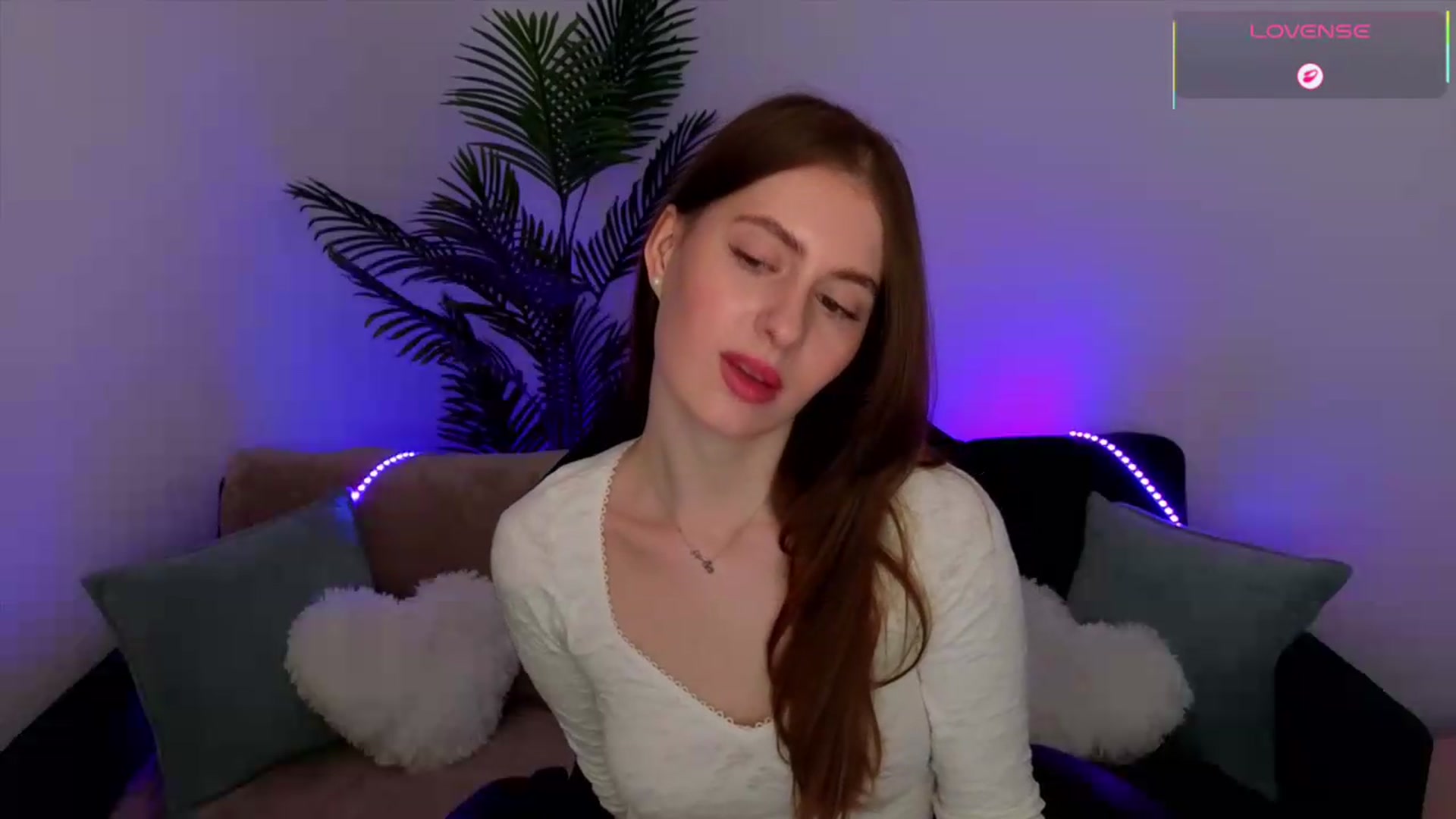 Gallery image thumbnail from Meliora's myfreecams stream on, 05/17/2026, 15:42 image 5 of 20