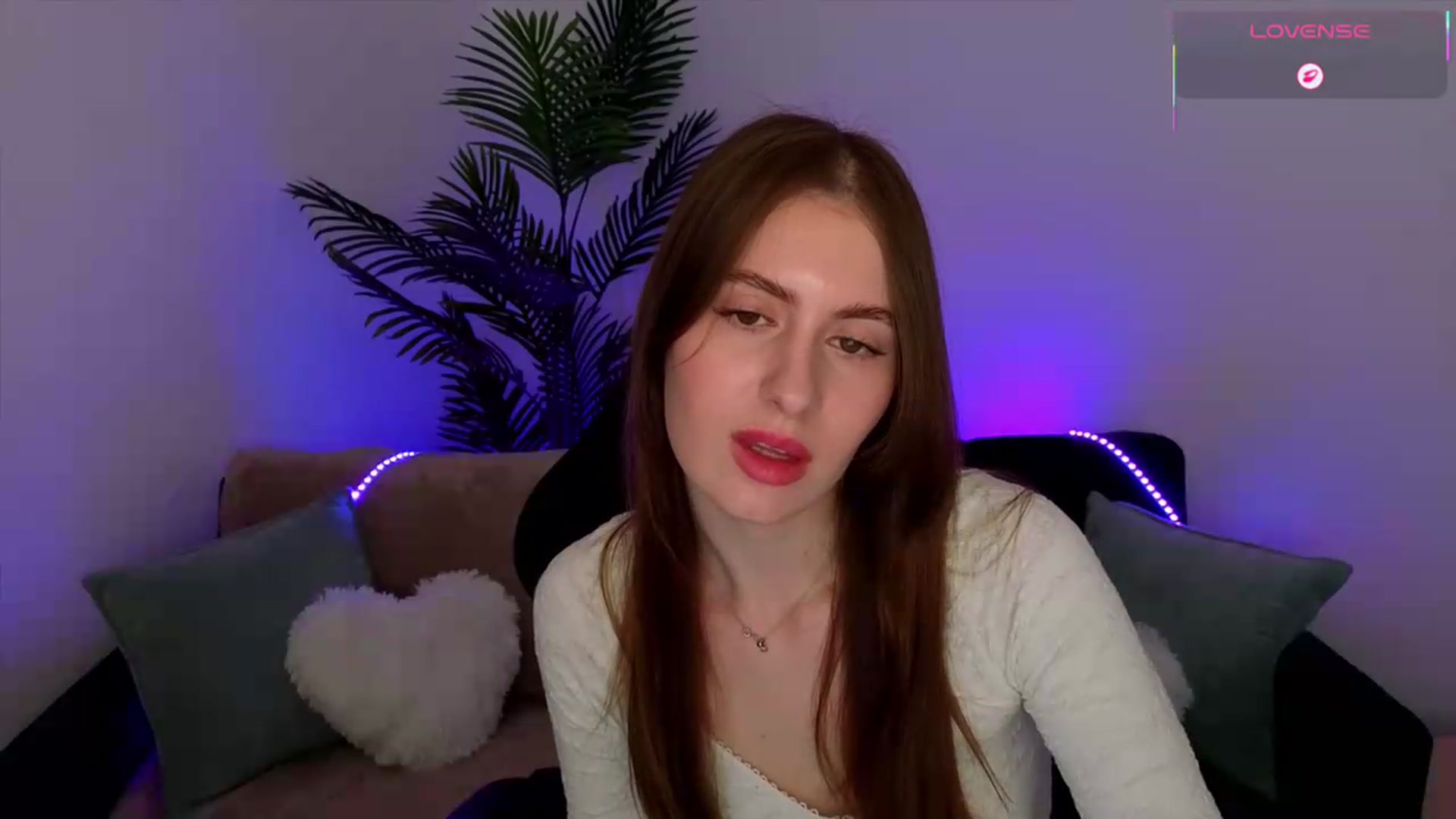 Gallery image thumbnail from Meliora's myfreecams stream on, 05/17/2026, 15:42 image 7 of 20