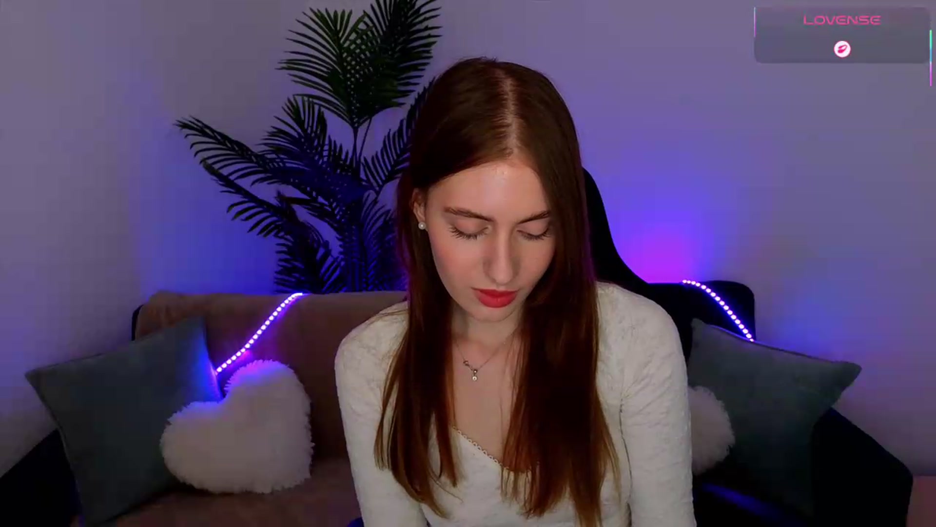 Gallery image thumbnail from Meliora's myfreecams stream on, 05/17/2026, 21:57 image 11 of 20