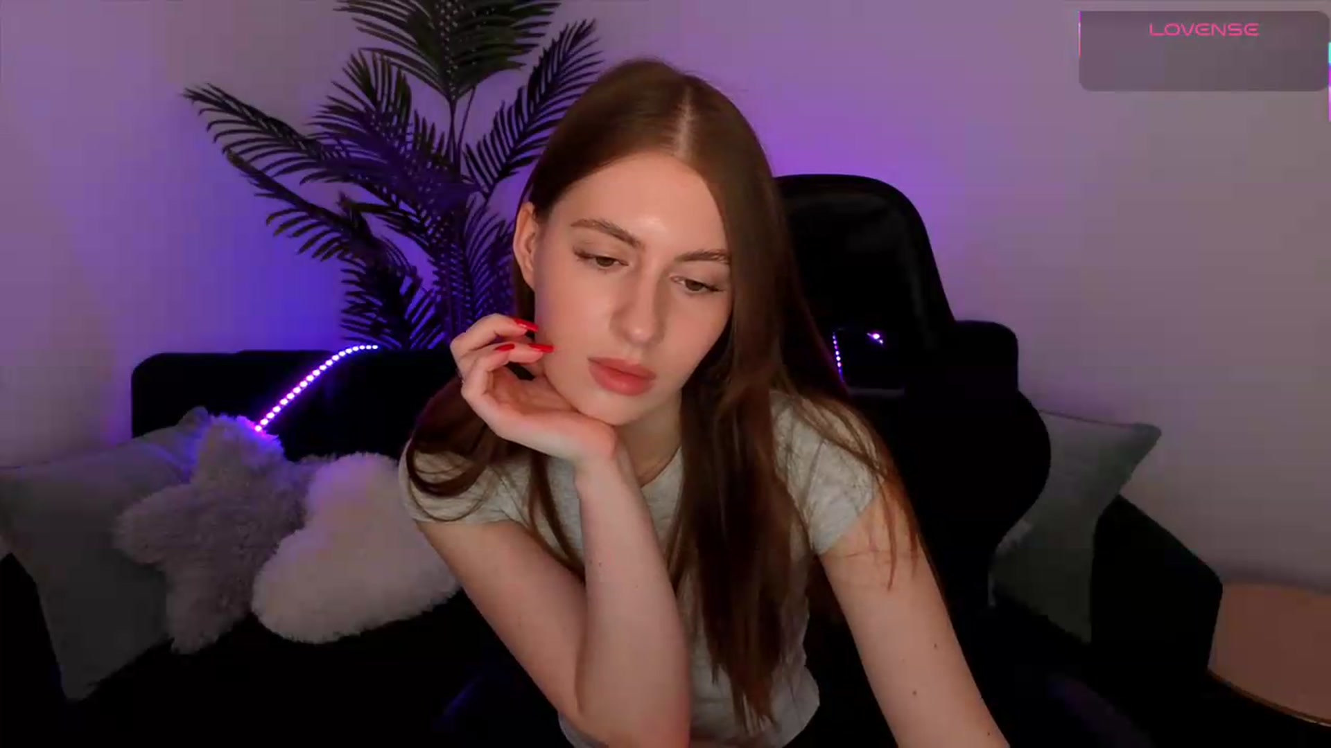 Gallery image thumbnail from Meliora's myfreecams stream on, 05/28/2026, 18:42 image 2 of 20