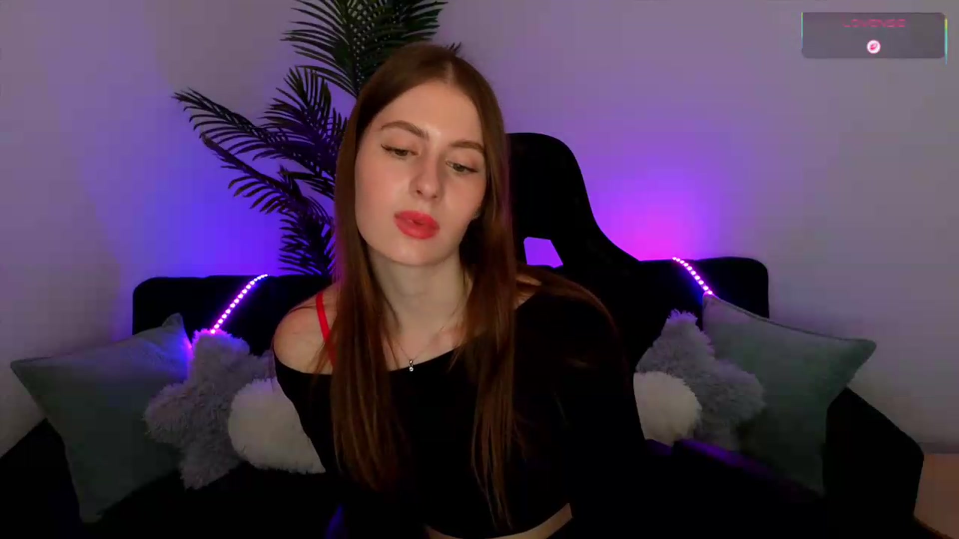 Gallery image thumbnail from Meliora's myfreecams stream on, 06/04/2026, 17:37 image 18 of 20