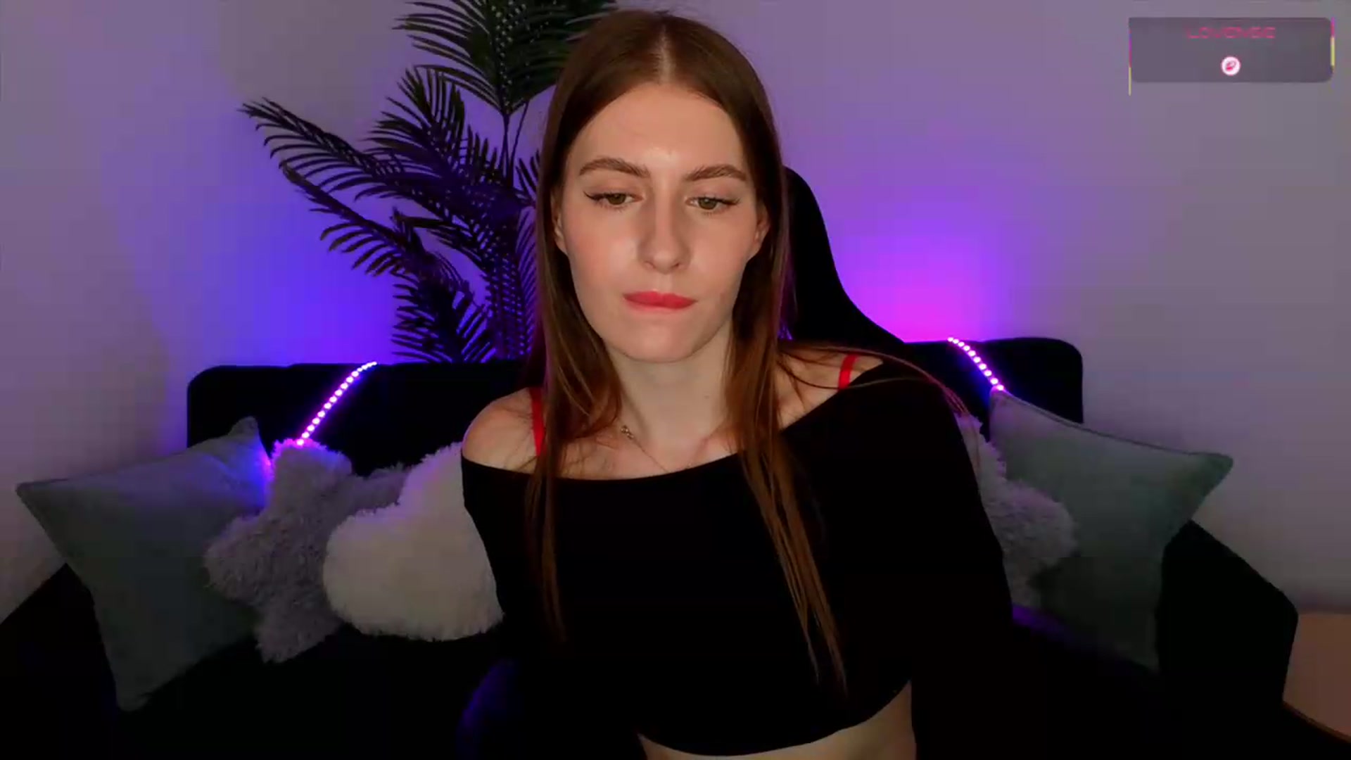 Gallery image thumbnail from Meliora's myfreecams stream on, 06/04/2026, 17:37 image 3 of 20