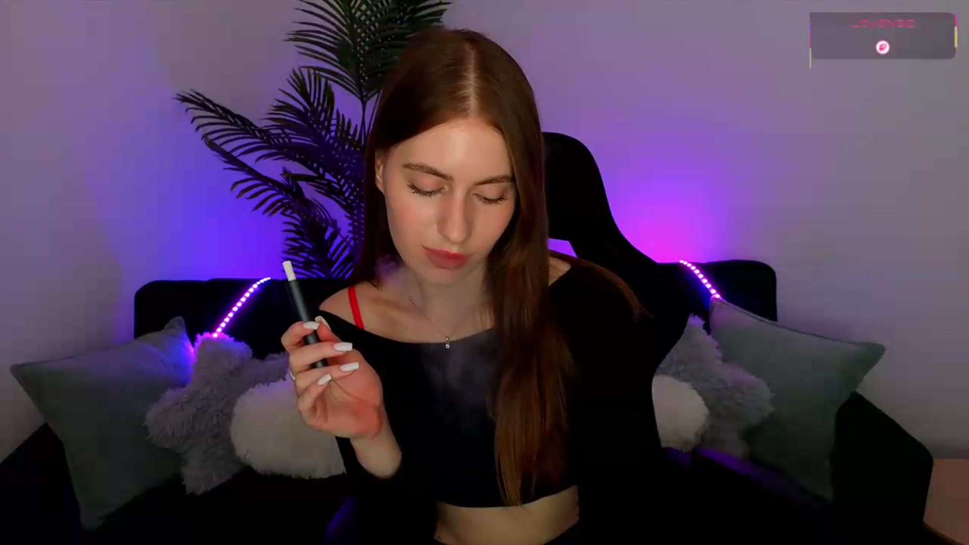 Gallery image thumbnail from Meliora's myfreecams stream on, 06/04/2026, 17:37 image 13 of 20