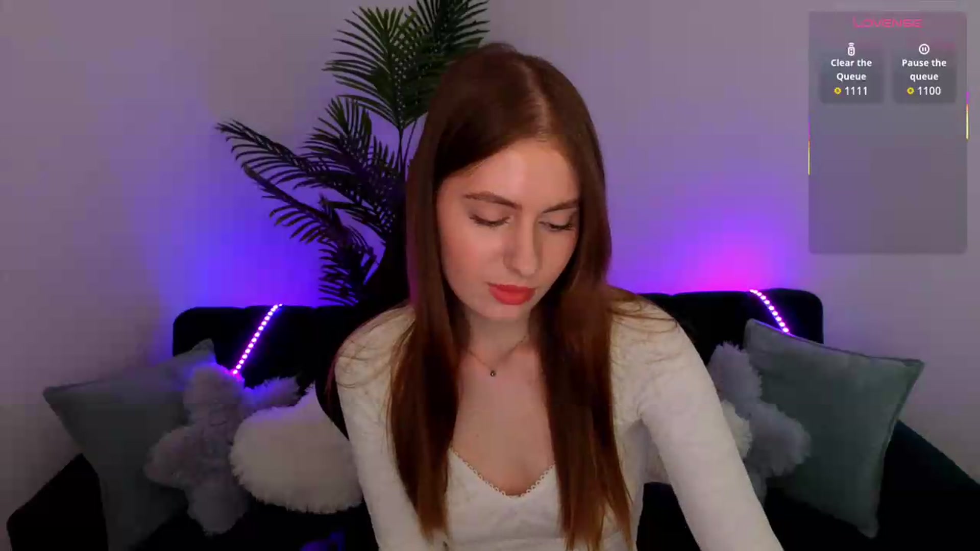 Gallery image thumbnail from Meliora's myfreecams stream on, 06/06/2026, 14:25 image 6 of 20