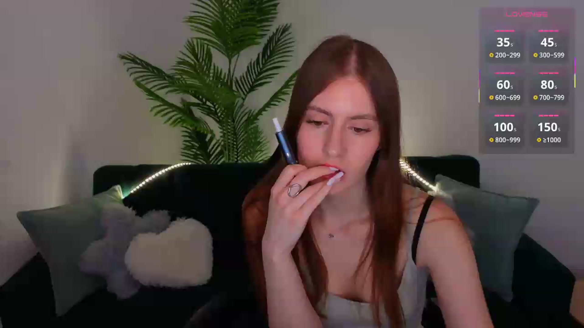 Gallery image thumbnail from Meliora's myfreecams stream on, 06/11/2026, 20:16 image 1 of 20