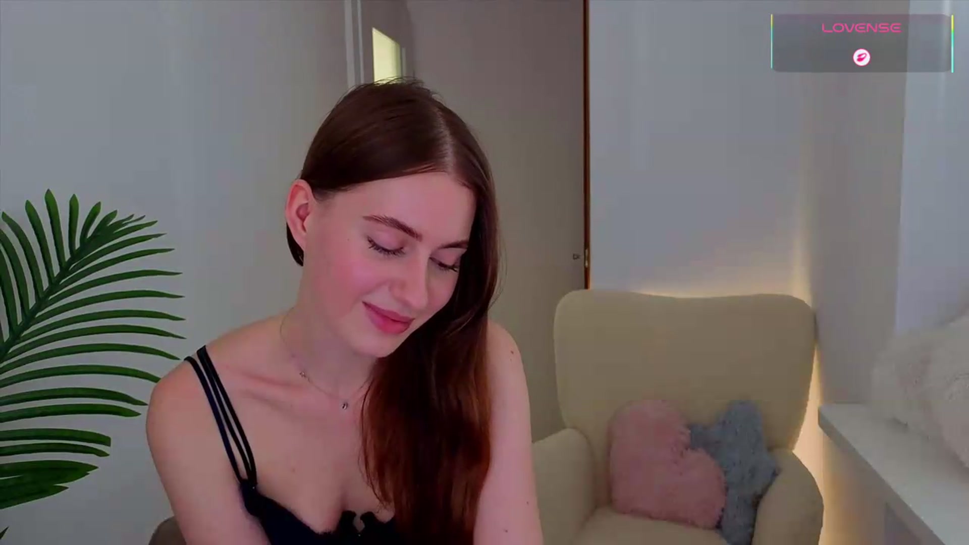 Gallery image thumbnail from Meliora's myfreecams stream on, 06/22/2026, 15:40 image 4 of 20