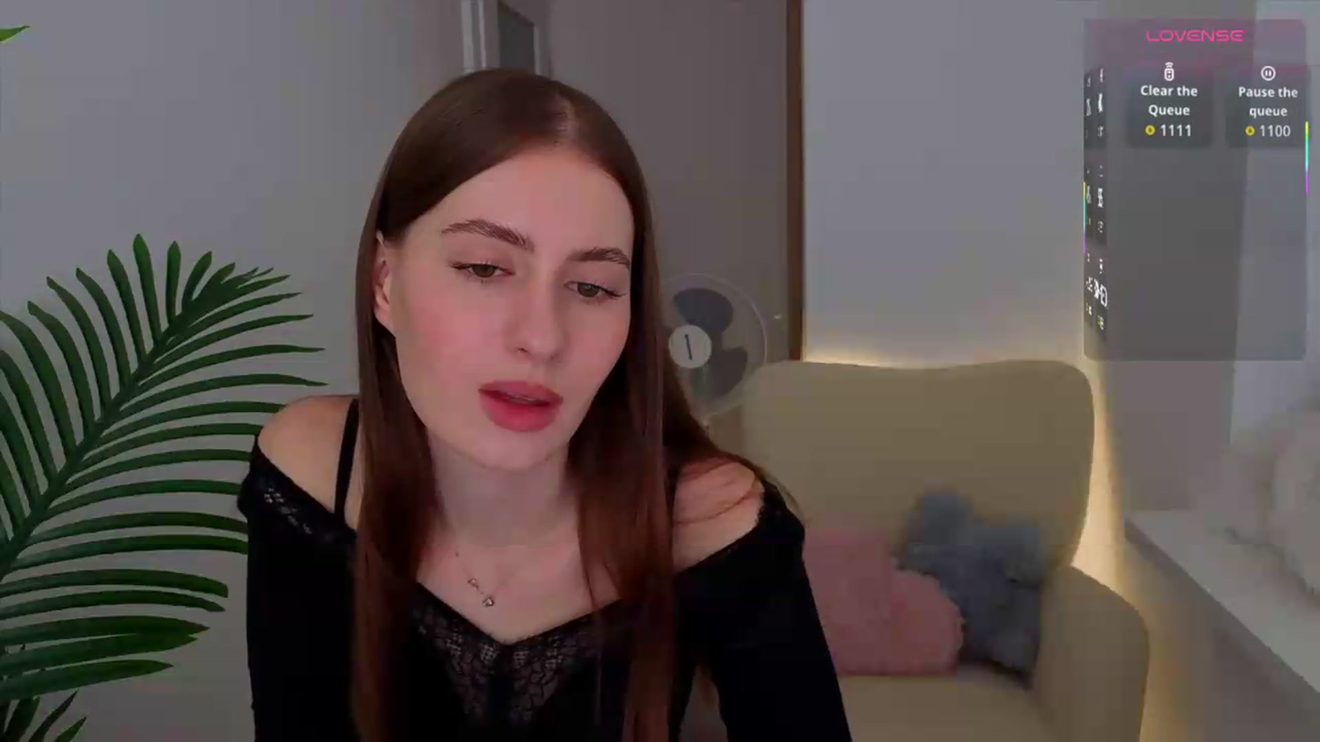Gallery image thumbnail from Meliora's myfreecams stream on, 07/04/2026, 18:48 image 4 of 20