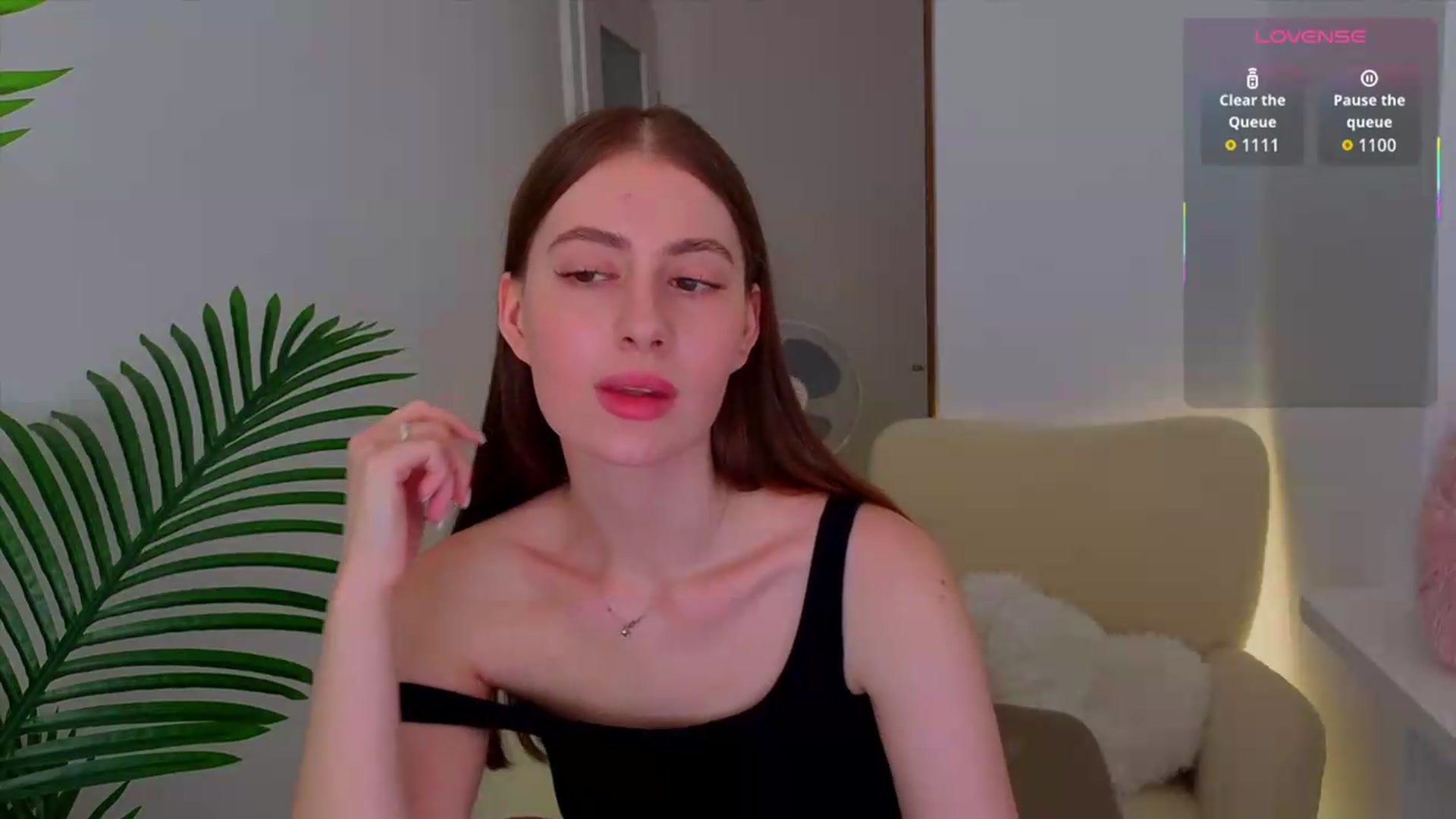 Gallery image thumbnail from Meliora's myfreecams stream on, 07/21/2026, 17:10 image 13 of 20