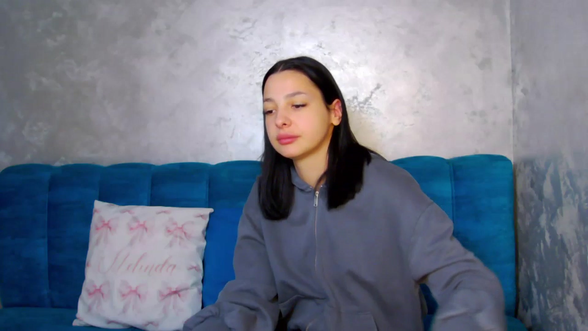 Gallery image thumbnail from MelisRoom's myfreecams stream on, 04/08/2025, 15:09 image 2 of 20