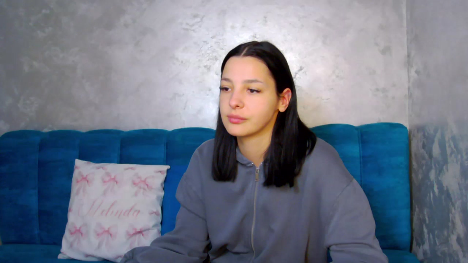 Gallery image thumbnail from MelisRoom's myfreecams stream on, 04/08/2025, 15:09 image 1 of 20