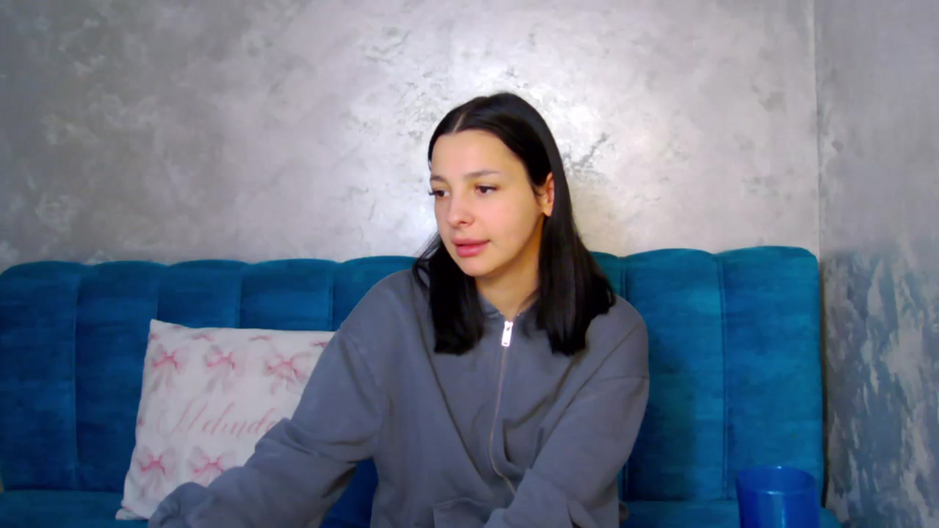 Gallery image thumbnail from MelisRoom's myfreecams stream on, 04/08/2025, 15:09 image 16 of 20