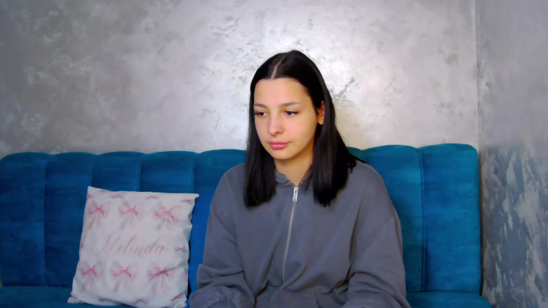 Gallery image thumbnail from MelisRoom's myfreecams stream on, 04/08/2025, 15:09 image 8 of 20