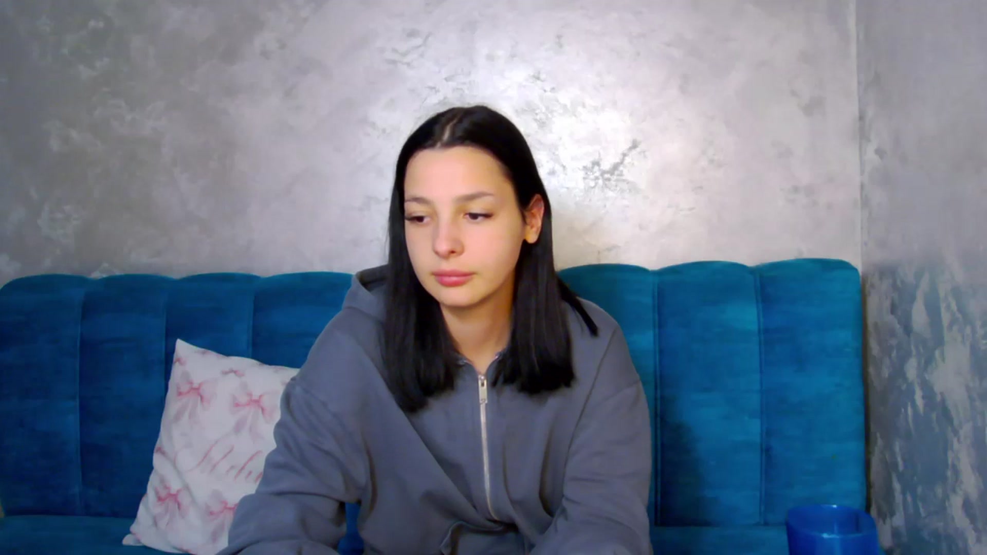 Gallery image thumbnail from MelisRoom's myfreecams stream on, 04/08/2025, 16:49 image 8 of 20