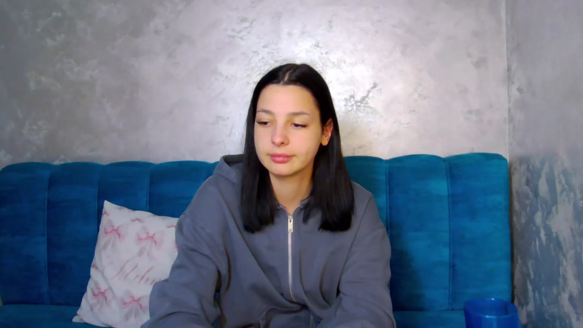 Gallery image thumbnail from MelisRoom's myfreecams stream on, 04/08/2025, 16:49 image 11 of 20