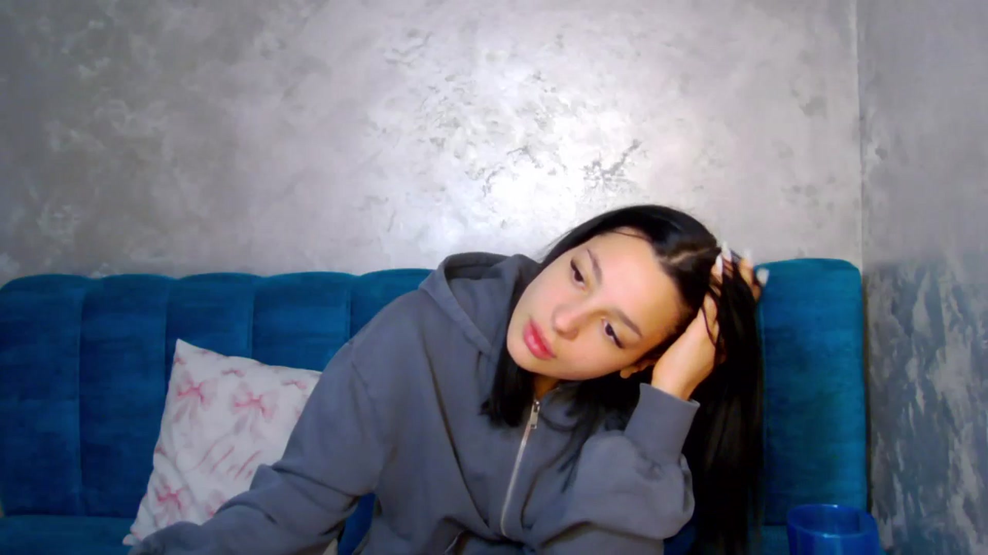 Gallery image thumbnail from MelisRoom's myfreecams stream on, 04/08/2025, 16:49 image 7 of 20