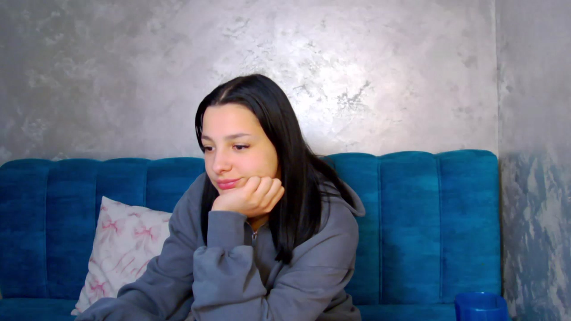 Gallery image thumbnail from MelisRoom's myfreecams stream on, 04/08/2025, 16:49 image 20 of 20