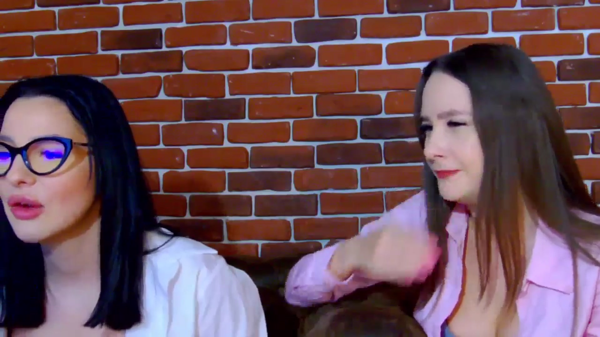 Gallery image thumbnail from MelisRoom's myfreecams stream on, 04/11/2025, 15:04 image 6 of 20