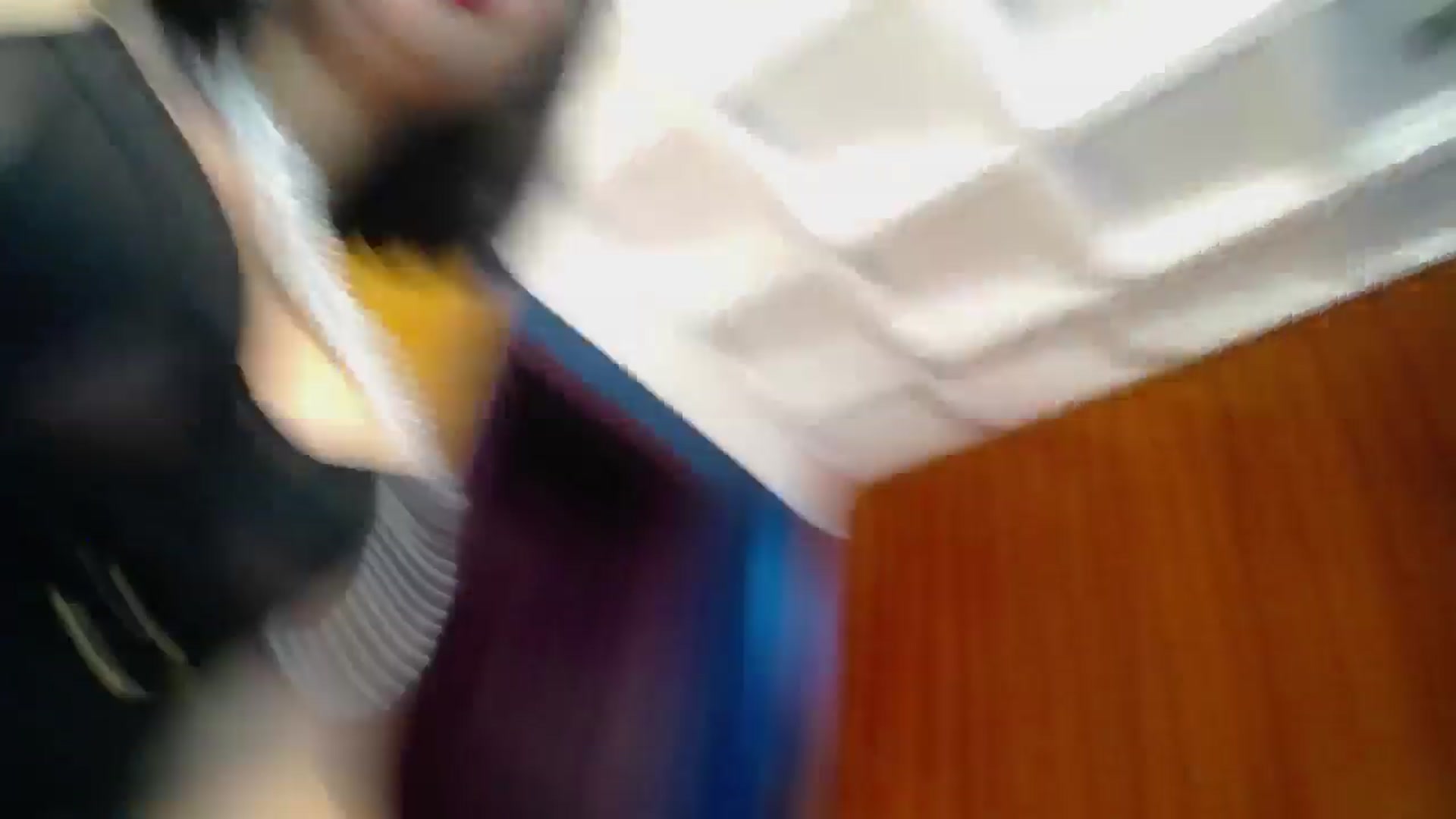 Gallery image thumbnail from MelisRoom's myfreecams stream on, 04/17/2025, 16:22 image 5 of 20