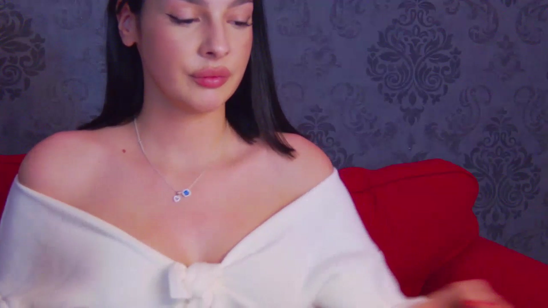 Gallery image thumbnail from MelisRoom's myfreecams stream on, 04/25/2025, 16:29 image 11 of 20