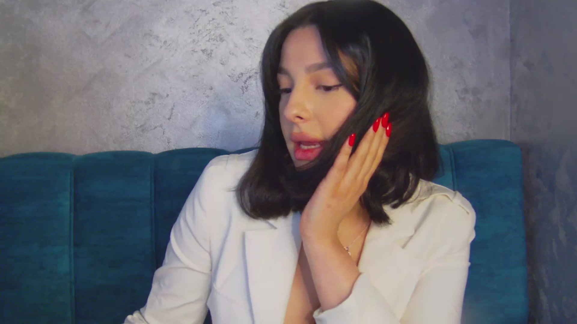 Gallery image thumbnail from MelisRoom's myfreecams stream on, 04/29/2025, 15:08 image 16 of 20