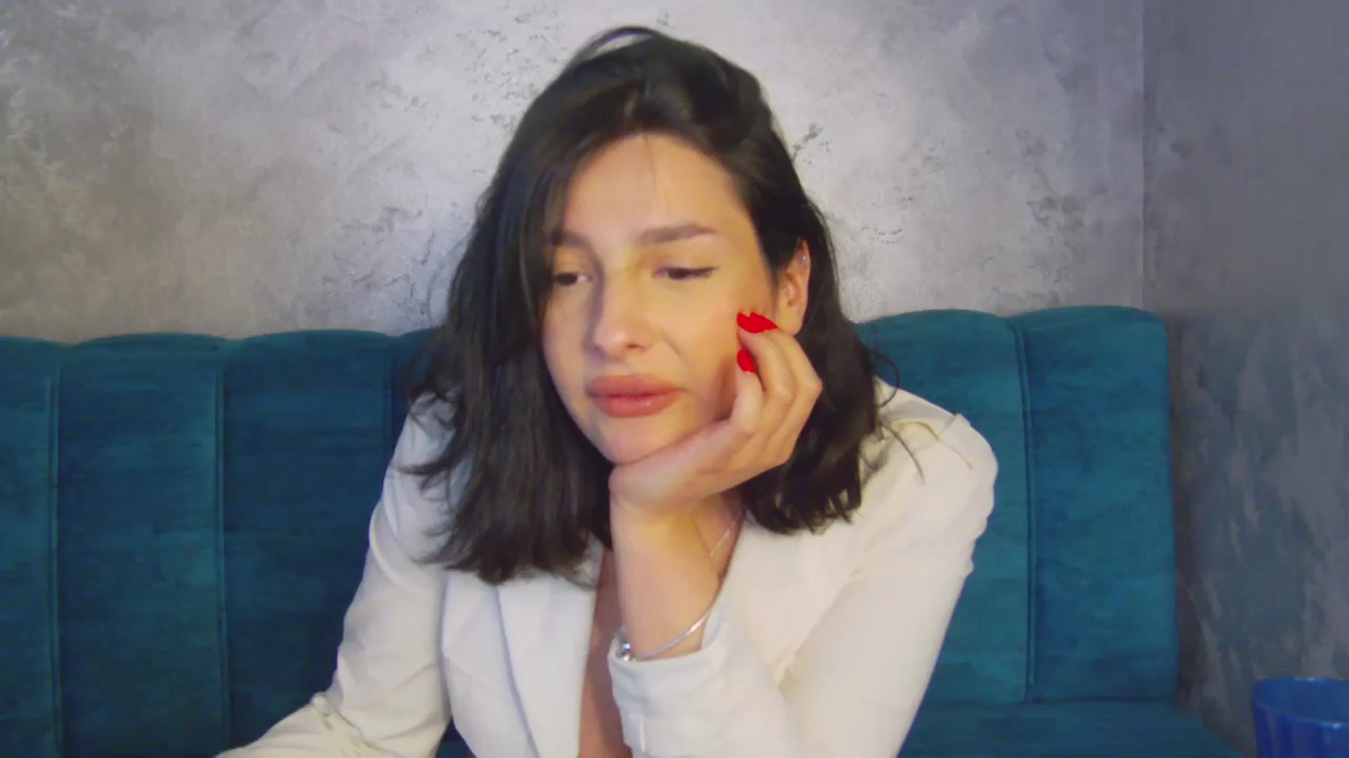 Gallery image thumbnail from MelisRoom's myfreecams stream on, 04/29/2025, 19:05 image 2 of 20