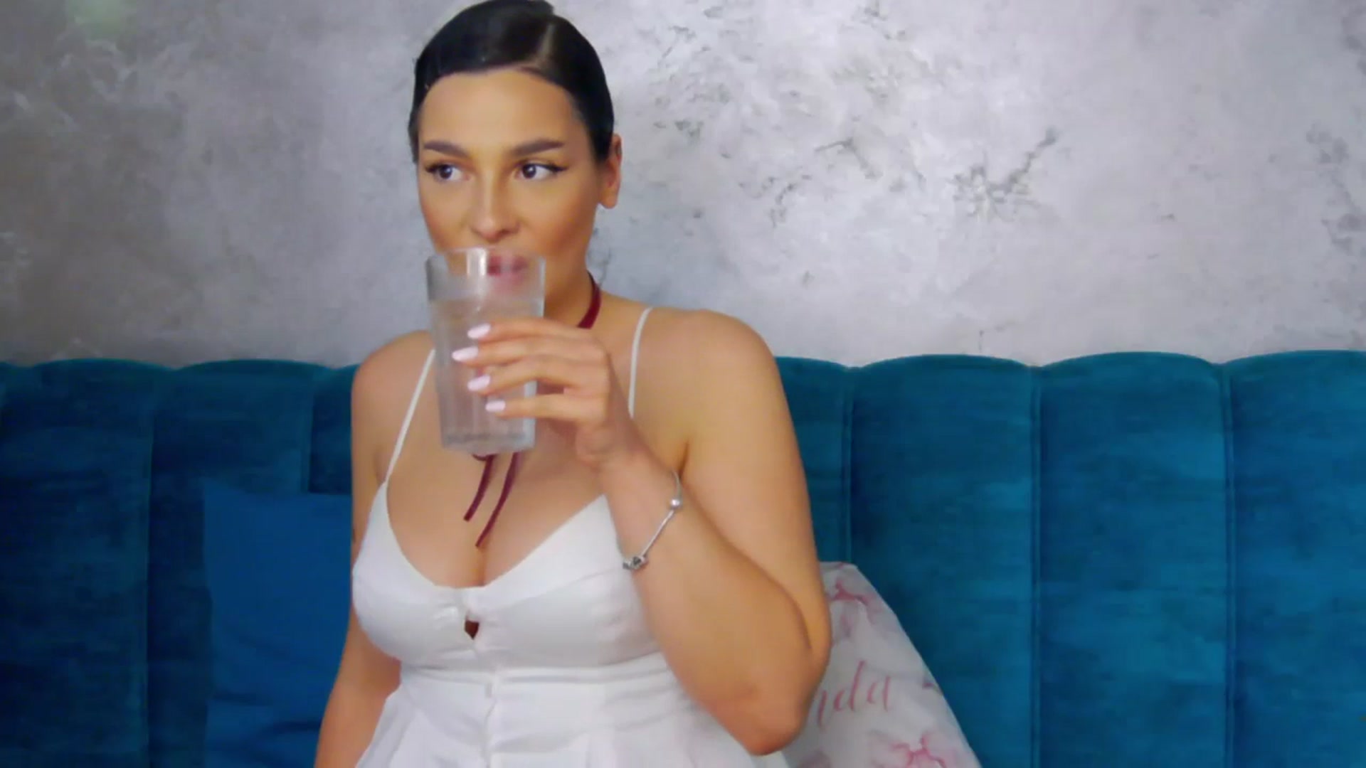 Gallery image thumbnail from MelisRoom's myfreecams stream on, 05/07/2025, 19:02 image 7 of 20