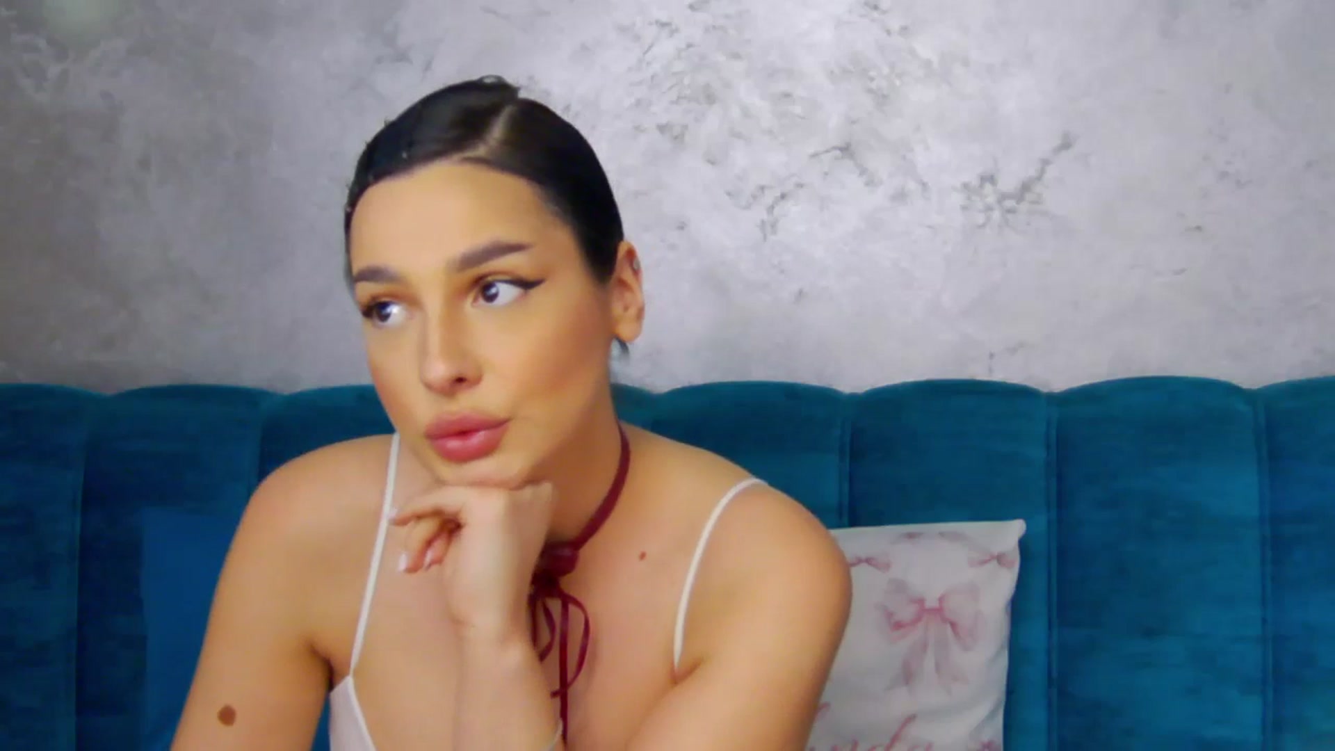 Gallery image thumbnail from MelisRoom's myfreecams stream on, 05/07/2025, 19:02 image 2 of 20