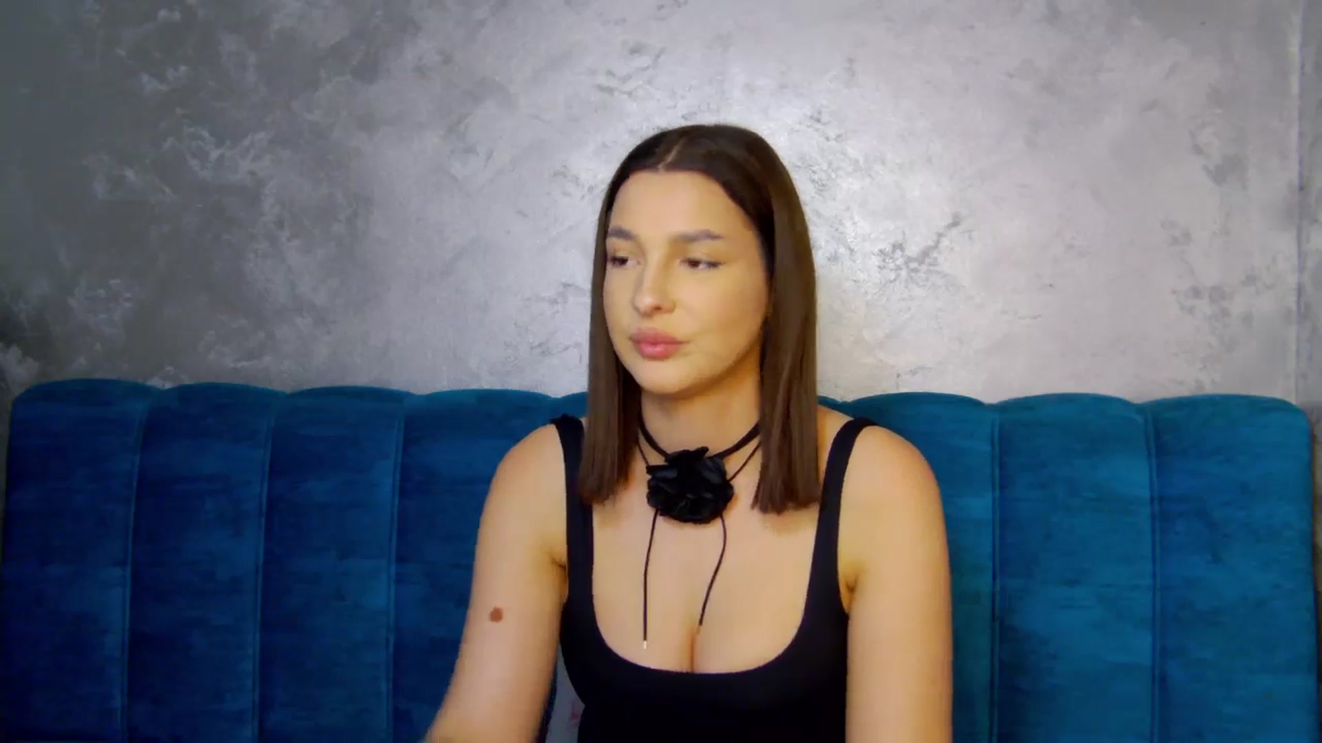 Gallery image thumbnail from MelisRoom's myfreecams stream on, 05/16/2025, 15:41 image 8 of 20