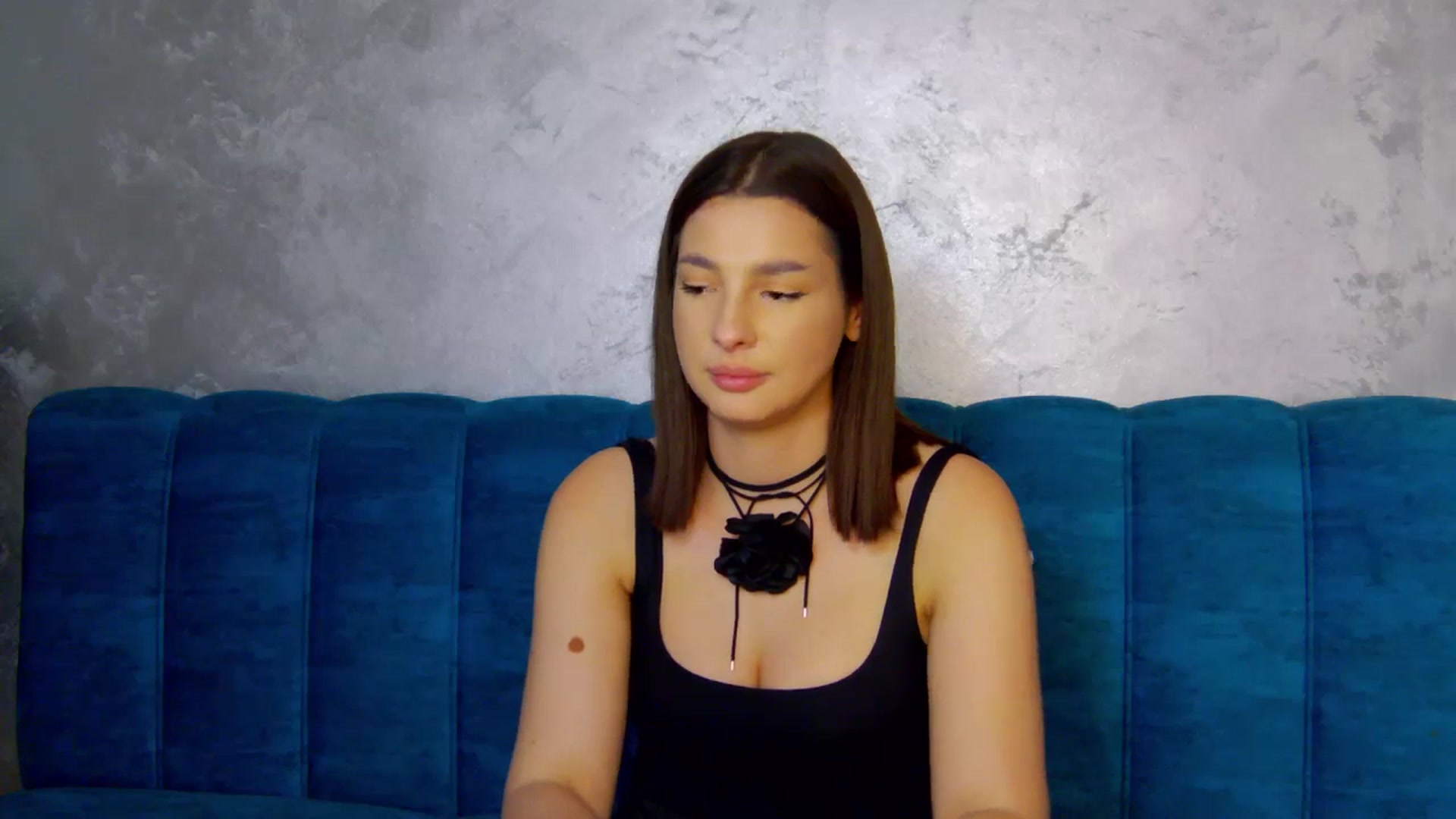 Gallery image thumbnail from MelisRoom's myfreecams stream on, 05/16/2025, 19:02 image 5 of 20