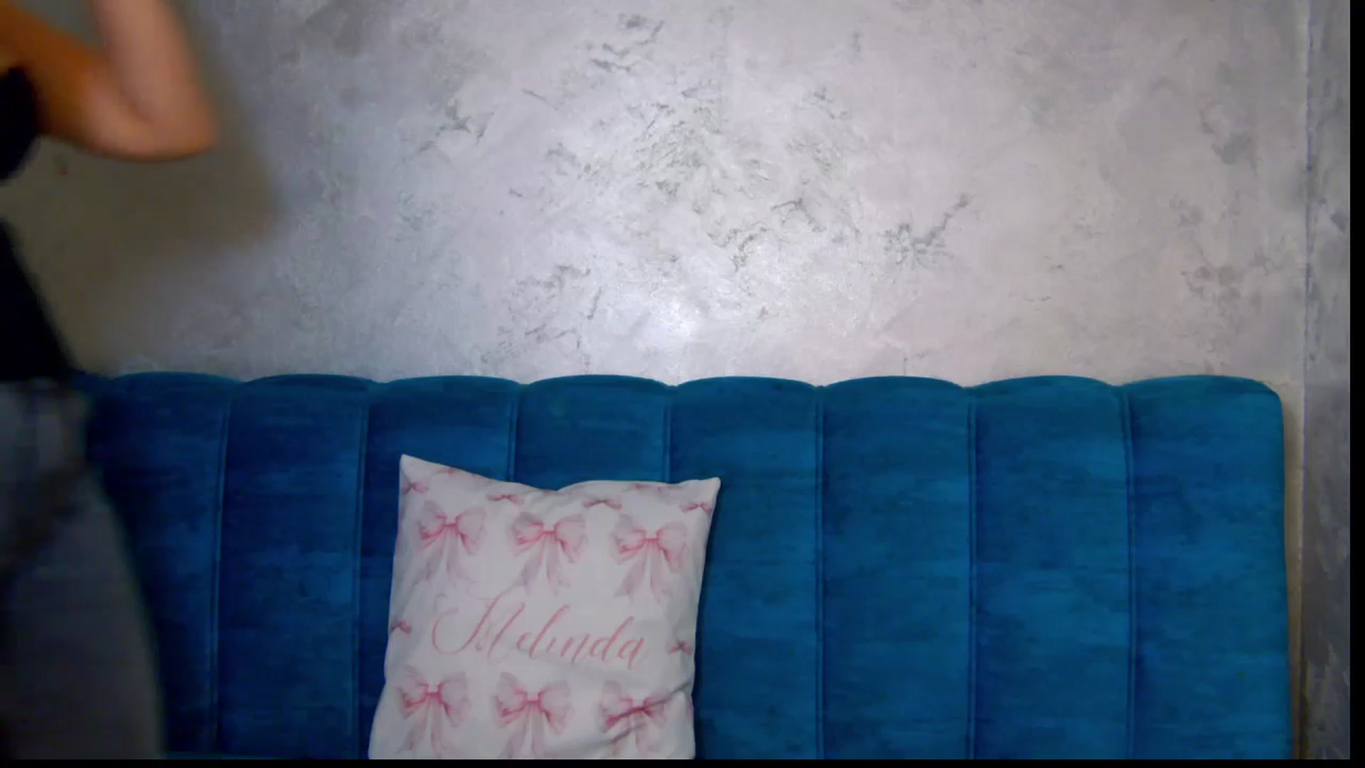 Gallery image thumbnail from MelisRoom's myfreecams stream on, 05/21/2025, 15:31 image 4 of 20