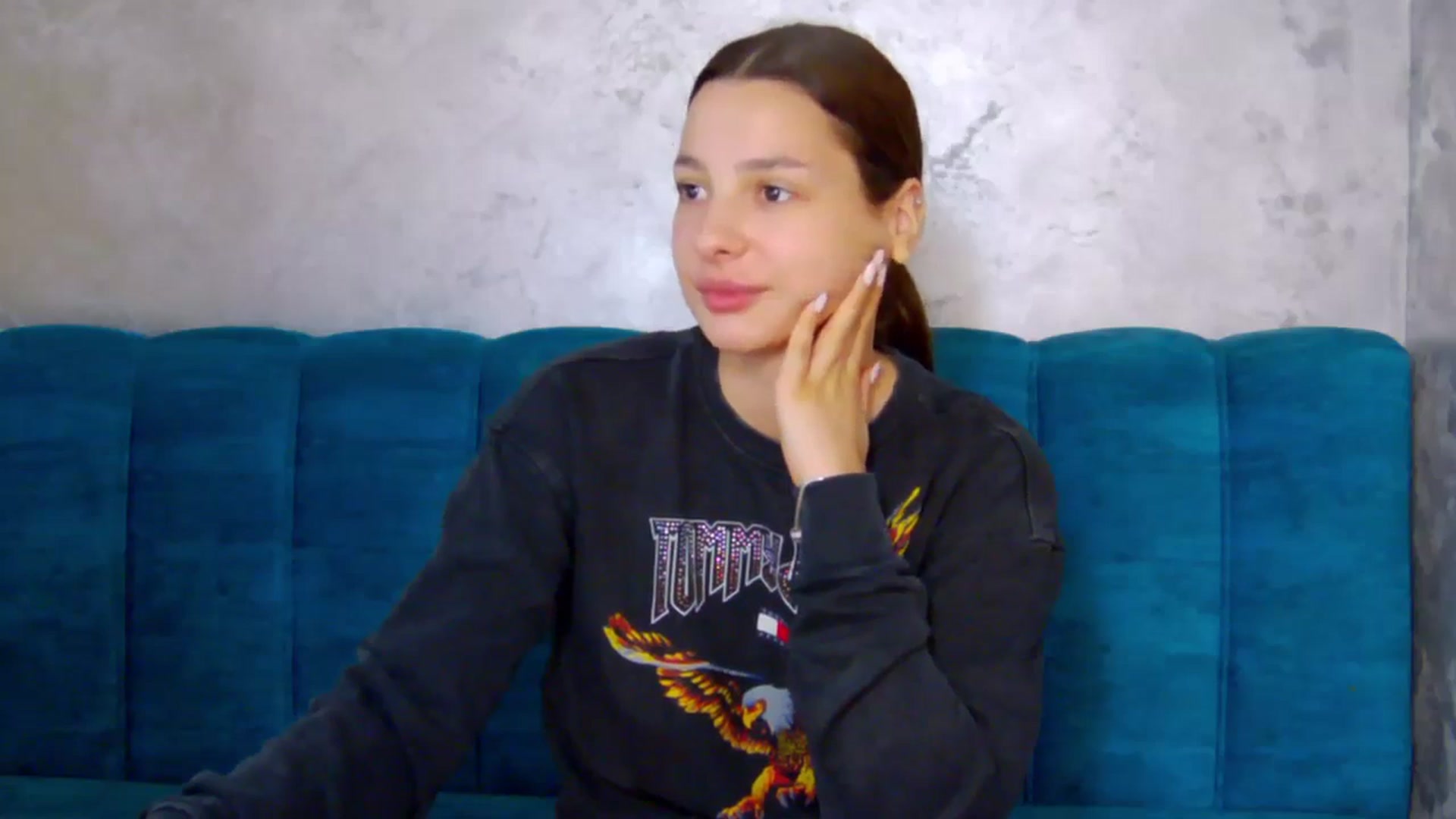 Gallery image thumbnail from MelisRoom's myfreecams stream on, 05/24/2025, 11:45 image 2 of 20