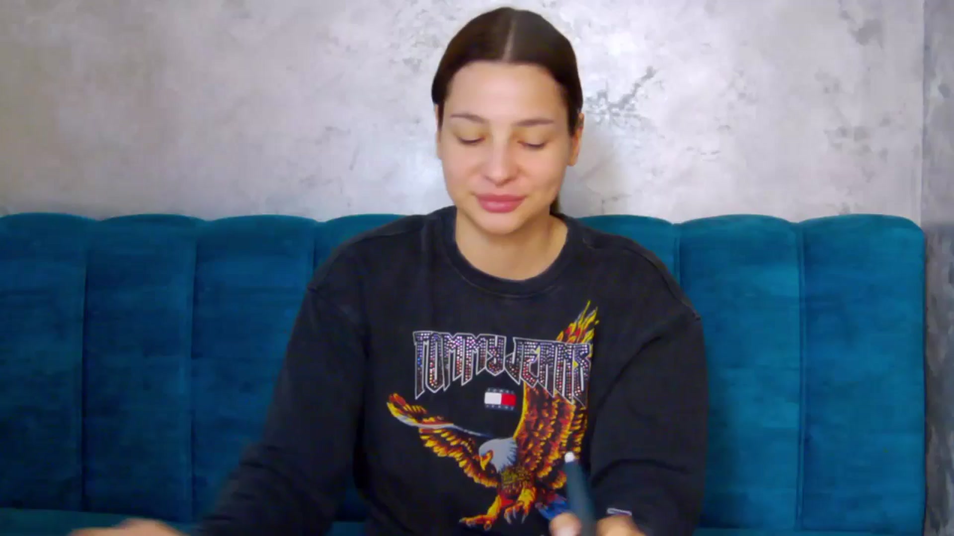 Gallery image thumbnail from MelisRoom's myfreecams stream on, 05/24/2025, 11:45 image 1 of 20